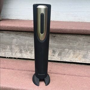 Brookstone Automatic Wine Opener